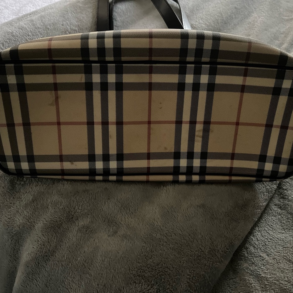Burberry Tan and Black Plaid Tote - Picture 4 of 10